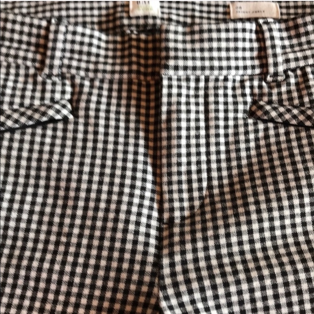 Gap checkered ankle skinnies